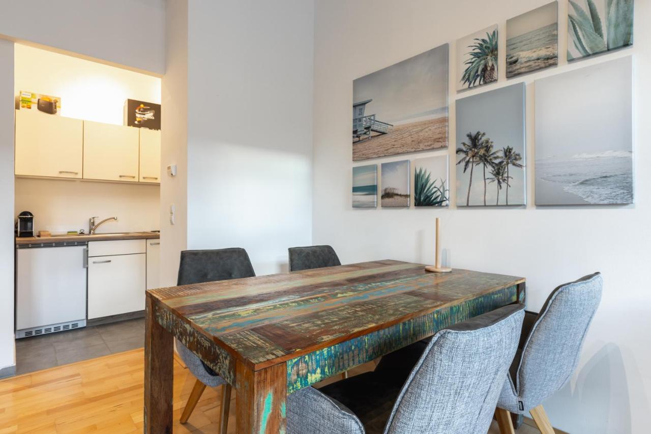 Cozy Apartment Steps Away From Subway Station Vienna Esterno foto